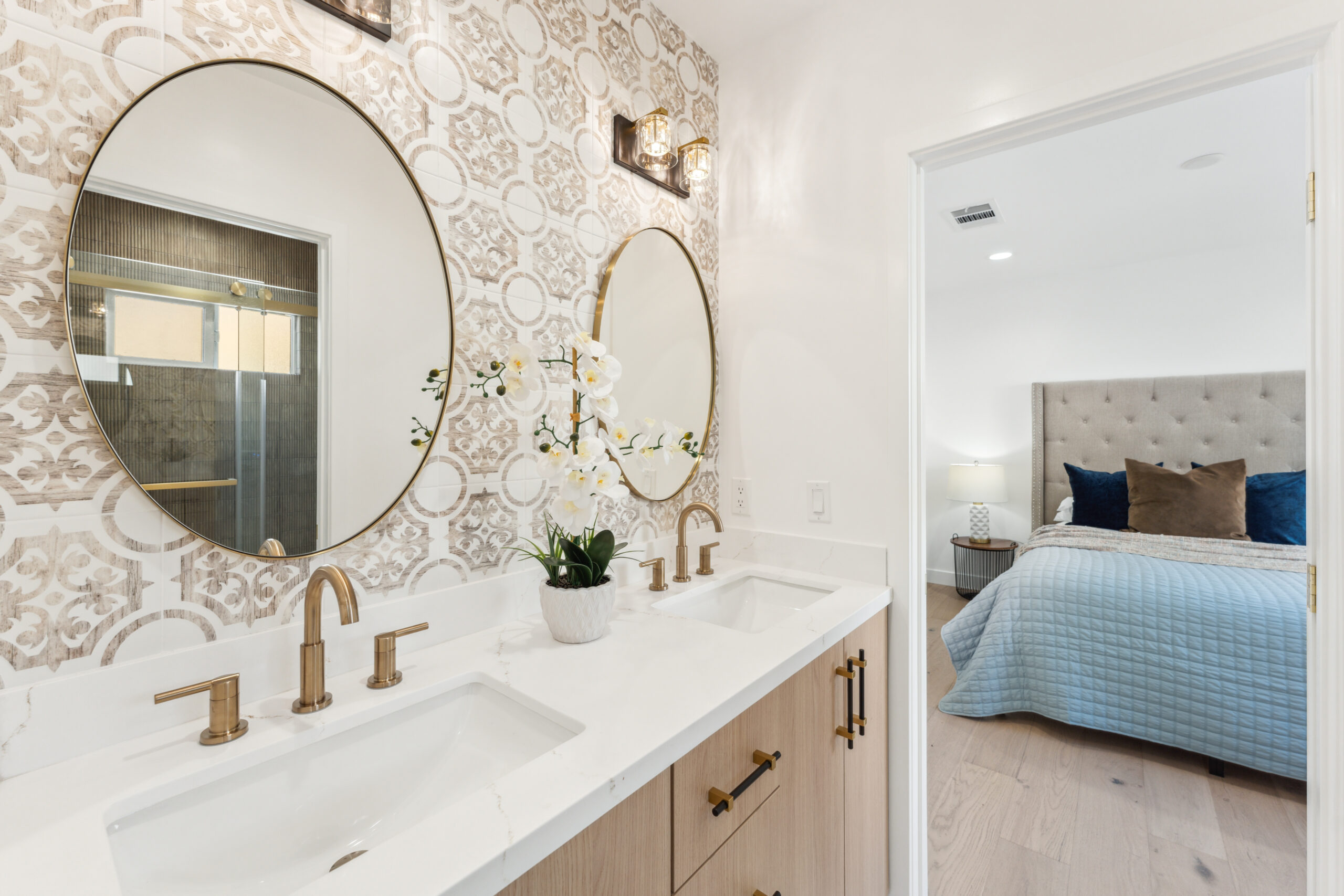 Jack and Jill Bathrooms By WM Construction