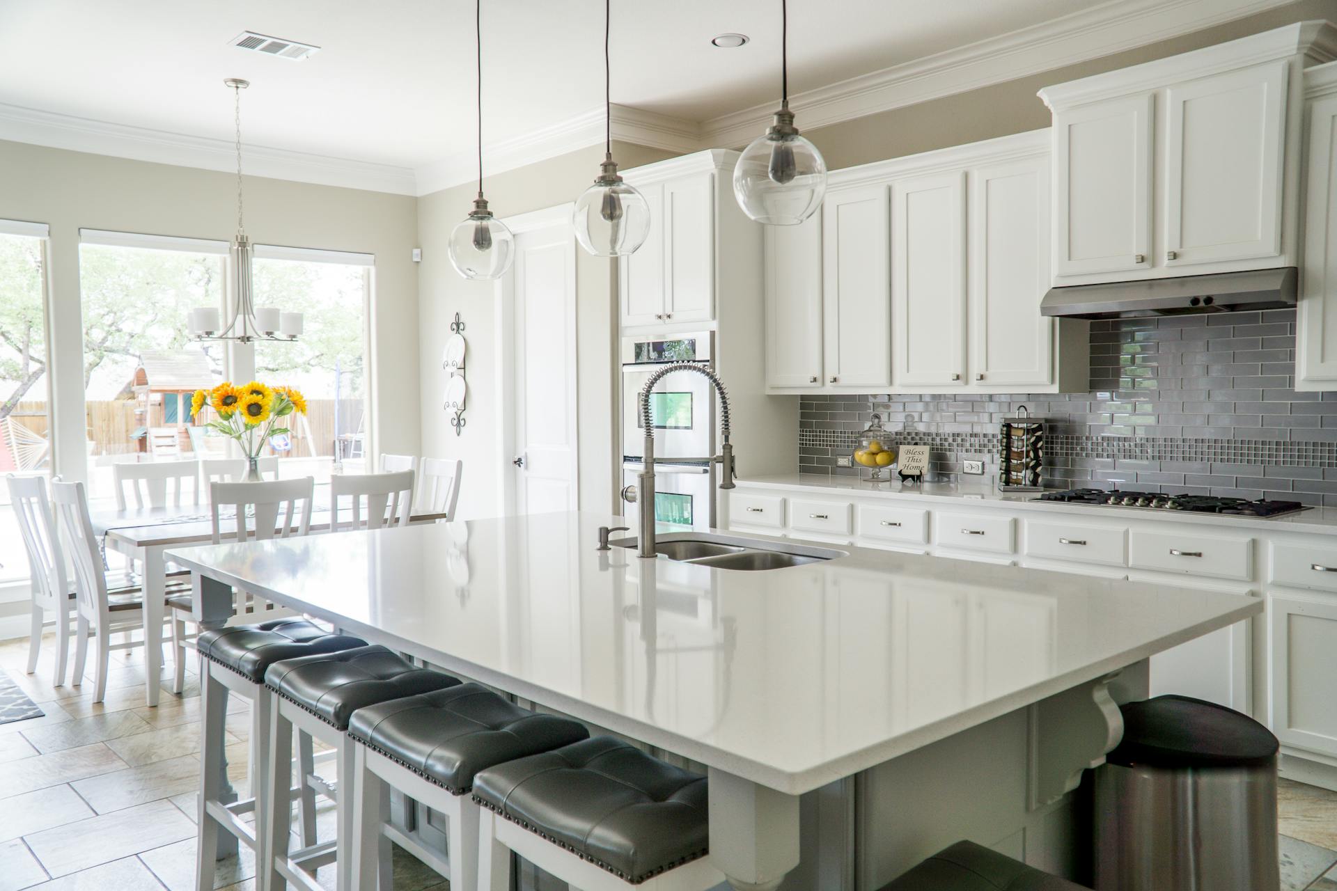 Luxury Kitchen by WM Construction